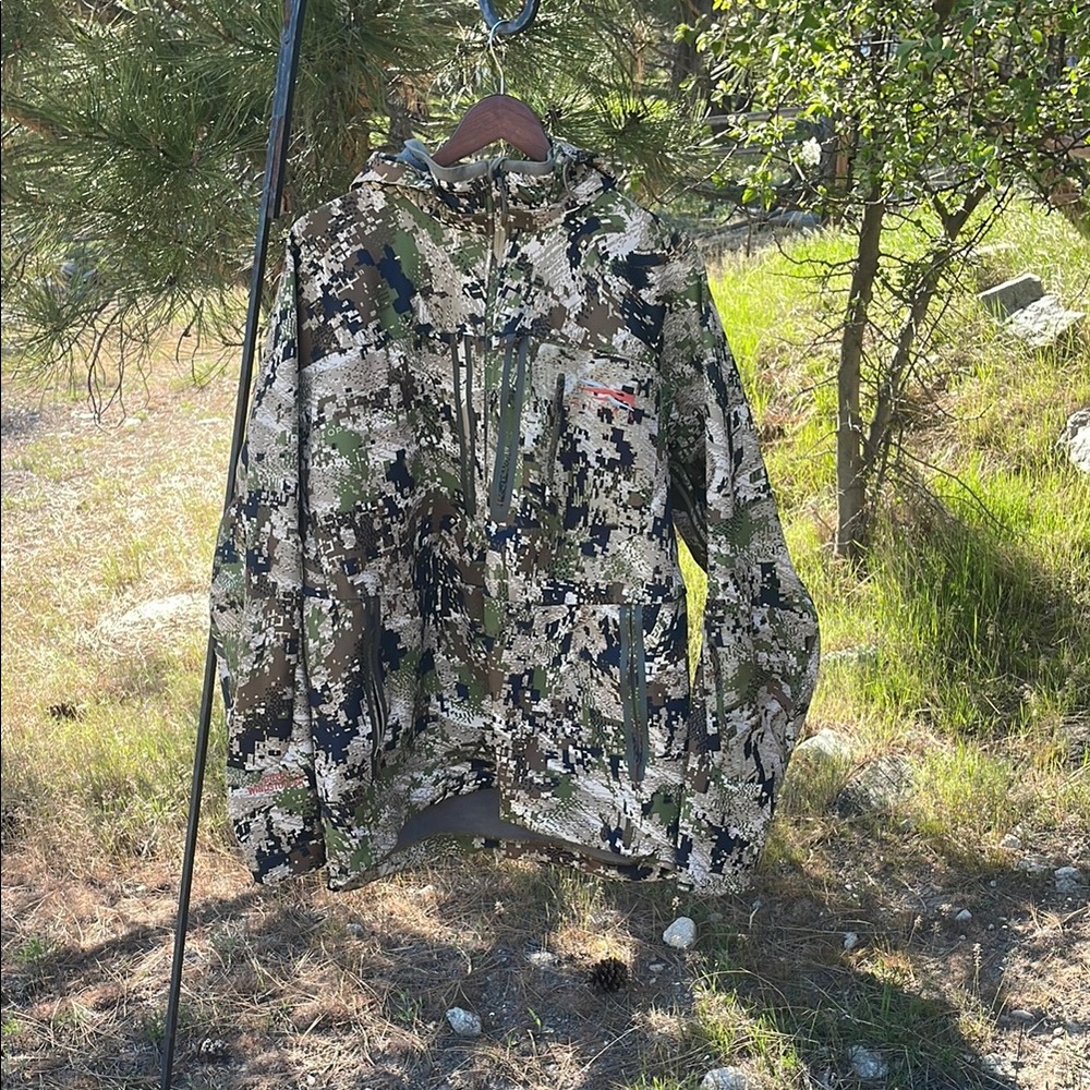 SITKA Windstopper Digital Camo Hunting Jacket 2XL